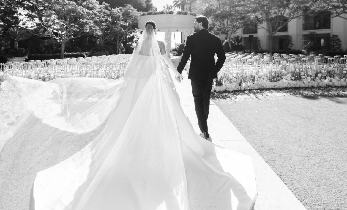 Outdoor wedding photoshoot